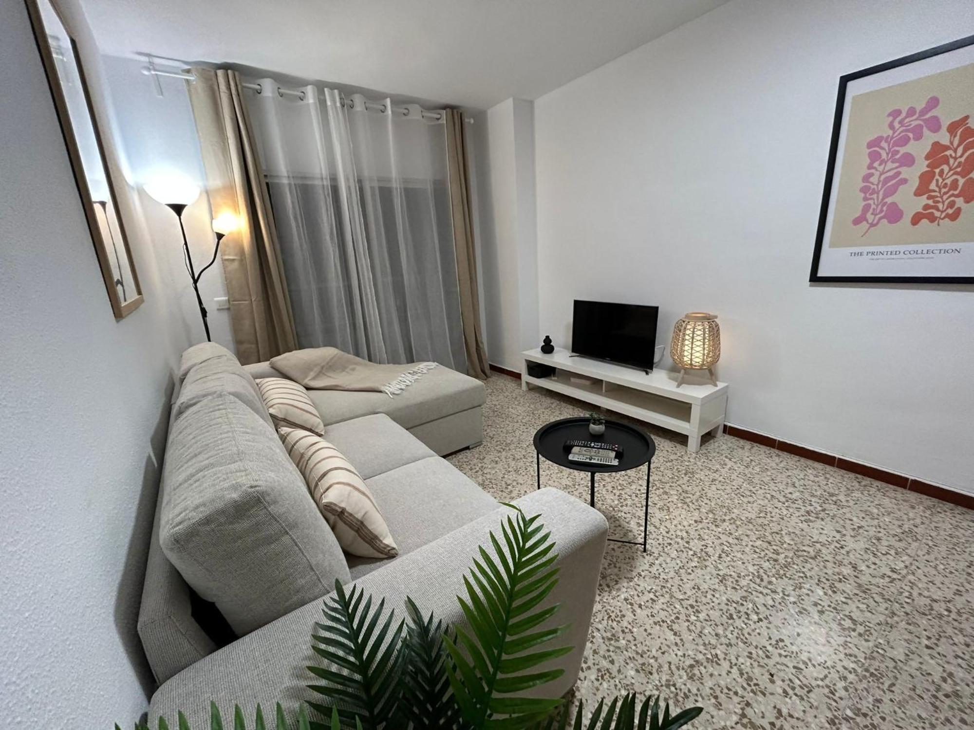 Vialia Piso Centrico Wifi Maria Zambrano Andra Apartment Malaga Exterior photo